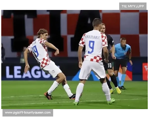 维罗纳迎战博洛尼亚，保级压力下主场摆铁桶阵